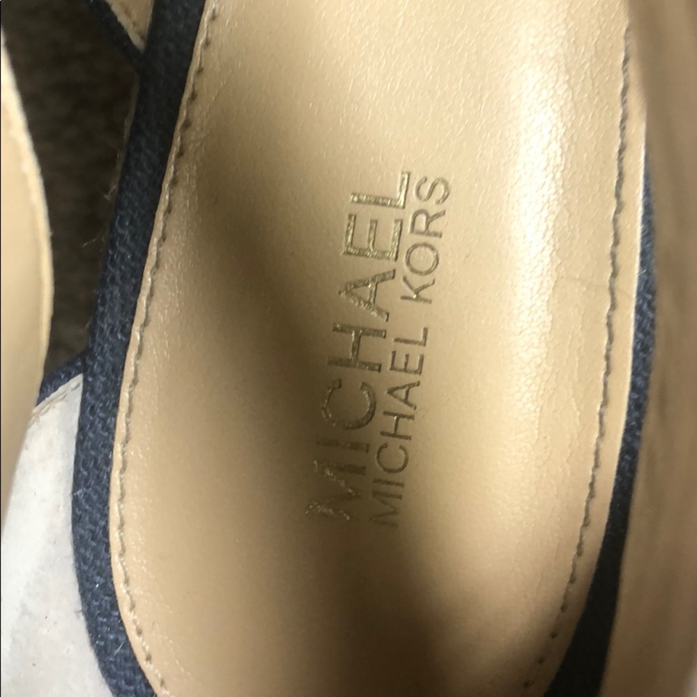 Michael Kors navy wedge size 9 - Picture 6 of 6